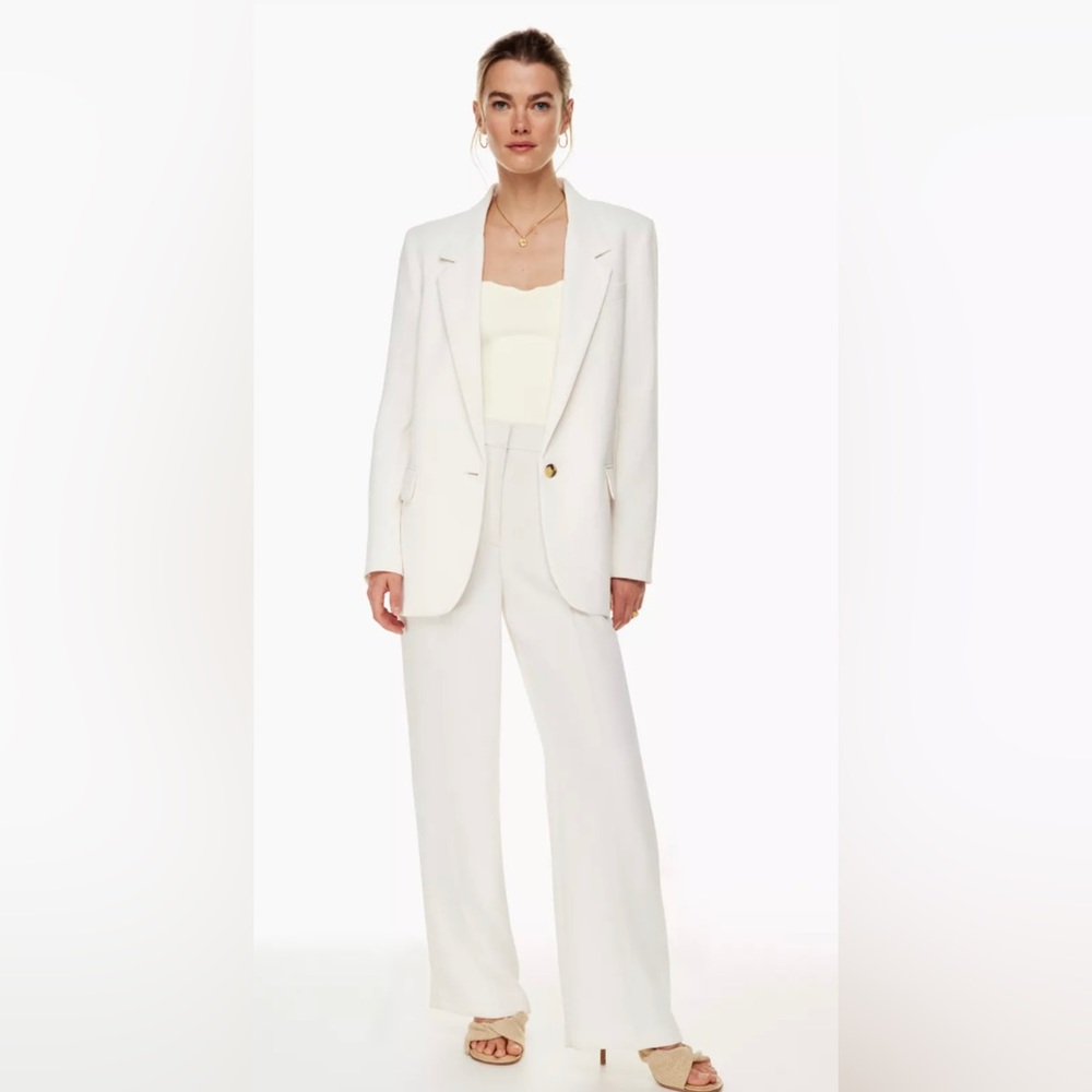 Aritzia Wilfred effortless pant in light birch SIZE 0